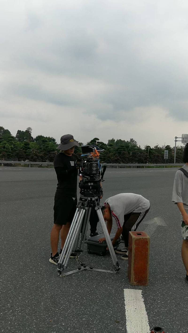 霍城县TVC拍摄公司：唤醒集体记忆，构建跨代际沟通桥梁